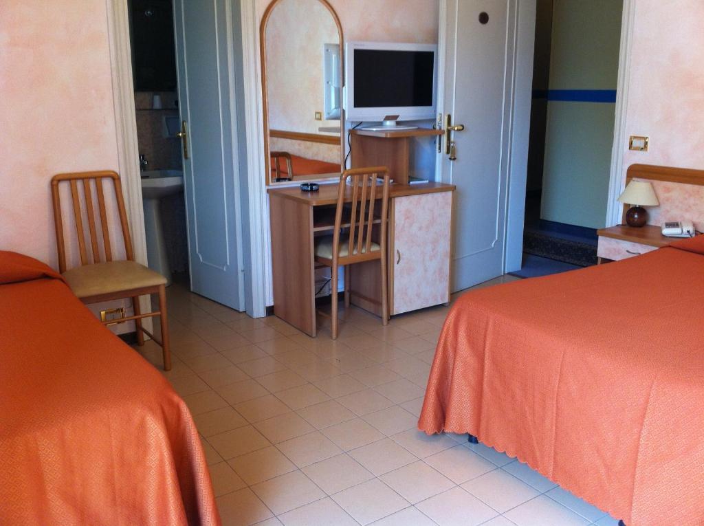 Hotel La Palma Lido di Camaiore Zimmer foto